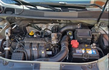 Renault Sandero Authentique 1.0 12V SCe (Flex) - Foto #9