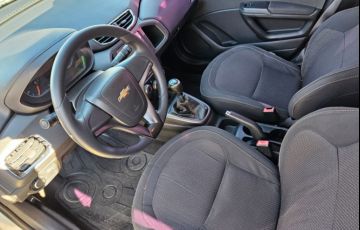 Chevrolet Onix 1.0 LT - Foto #4