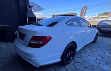 Mercedes-Benz C 180 Touring 1.6 CGI Turbo - Foto #4