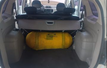 Chevrolet Spin LT 5S 1.8 (Aut) (Flex) - Foto #2