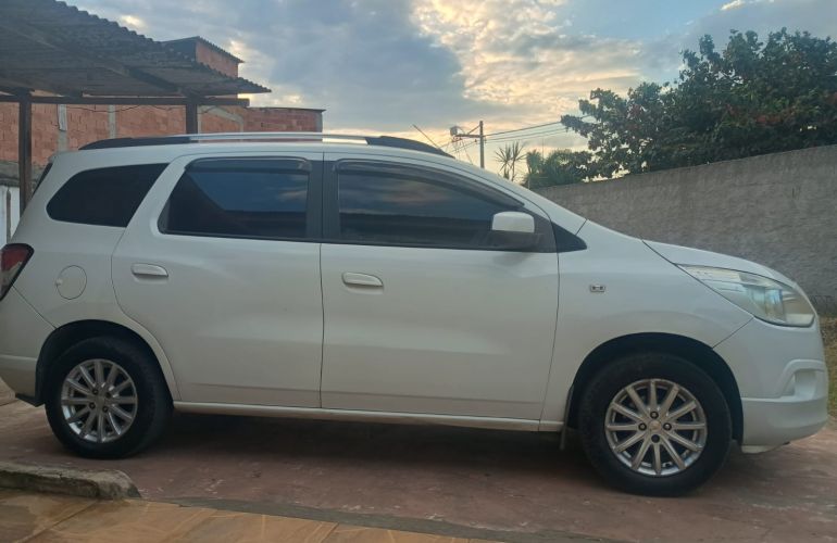 Chevrolet Spin LT 5S 1.8 (Aut) (Flex) - Foto #5