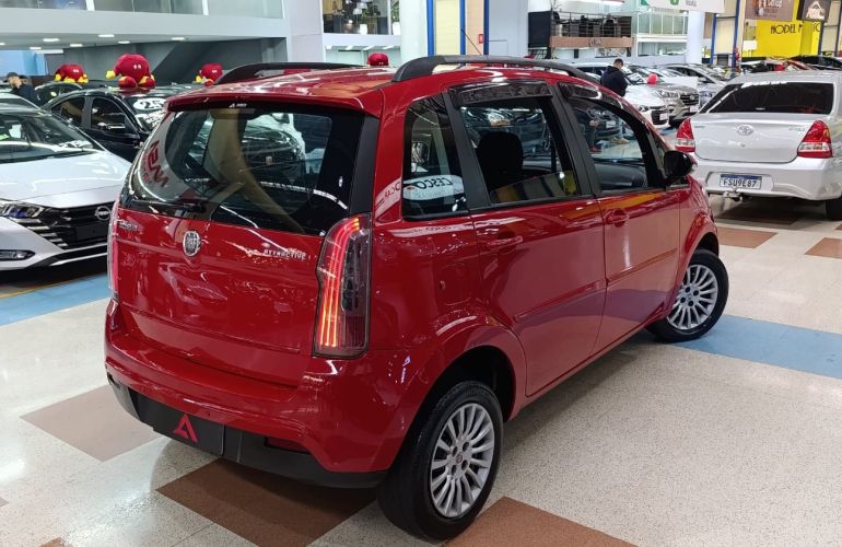 Fiat Idea 1.4 MPi Attractive 8v - Foto #4