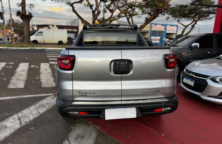 Fiat Toro 1.8 16V Evo Freedom At6 - Foto #2