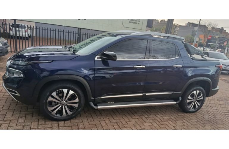 Fiat Toro 2.0 TDI Volcano 4WD (Aut) - Foto #4