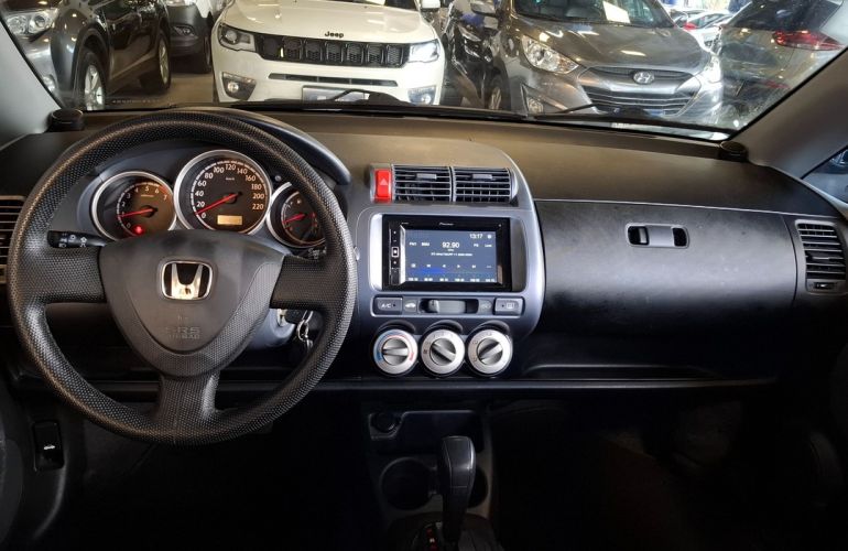 Honda Fit 1.4 LX 16v - Foto #4