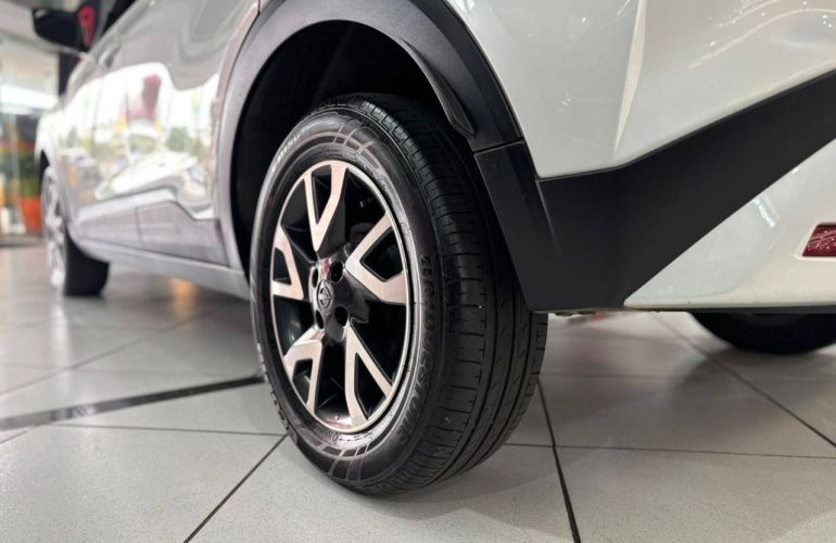 Nissan Kicks 1.6 16V Sense - Foto #3