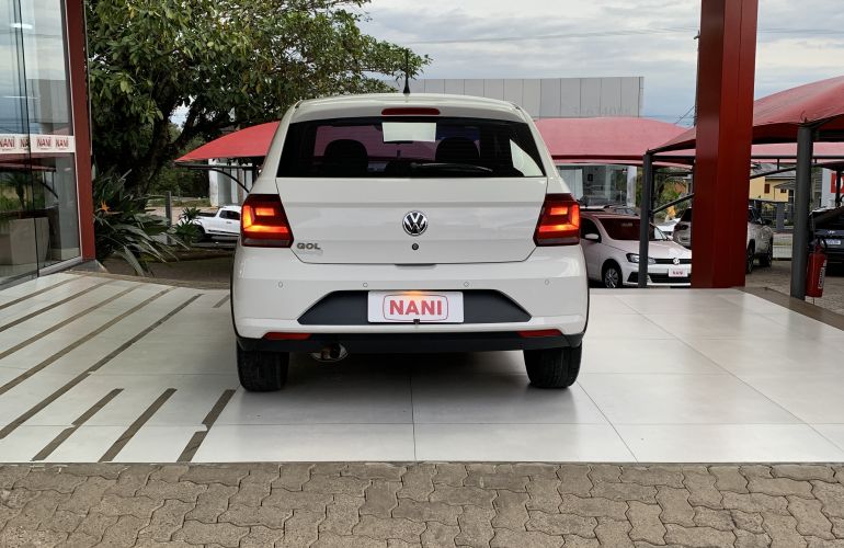 Volkswagen Gol 1.0 MPI Track (Flex) - Foto #6