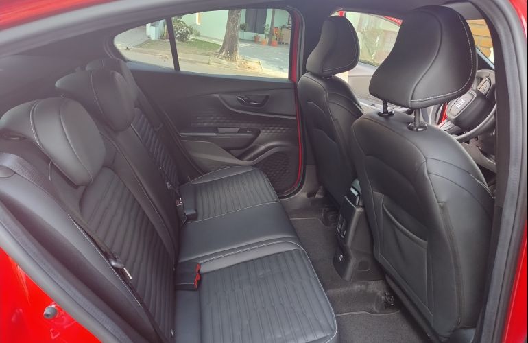 Fiat Fastback 1.3 Turbo 270 Limited Edition (Aut) - Foto #10