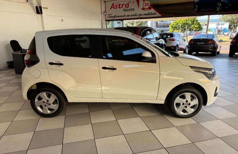 Fiat Mobi Evo Like 1.0 (Flex) - Foto #4