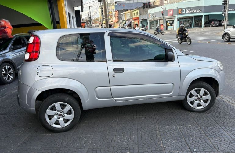 Fiat Uno 1.0 Evo Vivace 8v - Foto #4