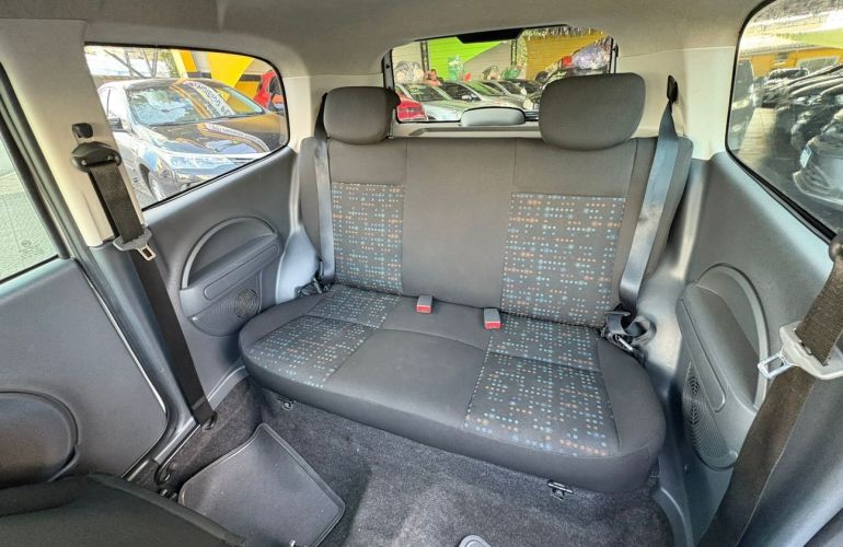 Fiat Uno 1.0 Evo Vivace 8v - Foto #10