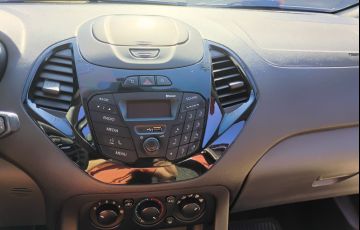 Ford Ka Sedan SE Plus 1.0 (Flex) - Foto #3