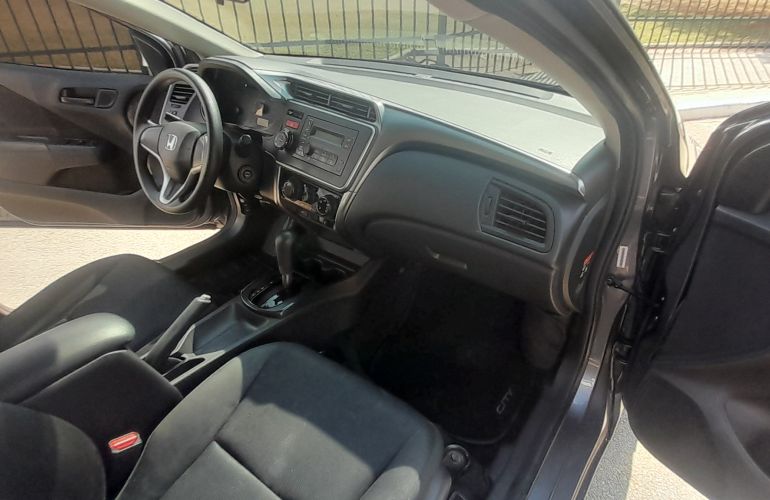 Honda City LX 1.5 CVT (Flex) - Foto #6