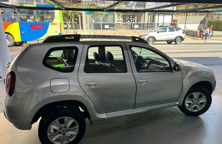 Renault Duster 2.0 16V Dynamique (Aut) (Flex) - Foto #8
