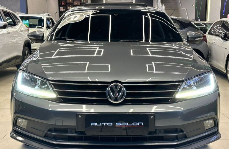 Volkswagen Jetta 2.0 TSi Highline 211cv - Foto #2