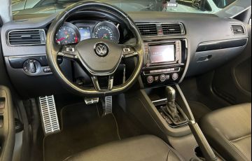 Volkswagen Jetta 2.0 TSi Highline 211cv - Foto #7