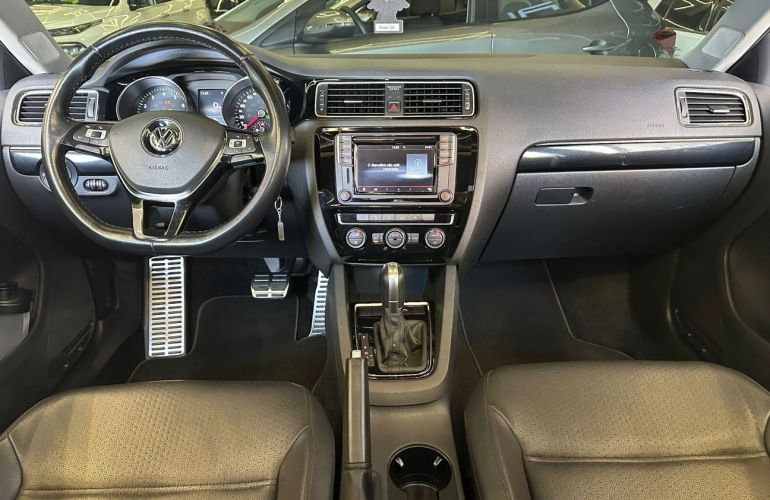 Volkswagen Jetta 2.0 TSi Highline 211cv - Foto #8