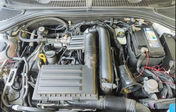 Volkswagen Jetta 1.4 250 TSI Comfortline - Foto #4