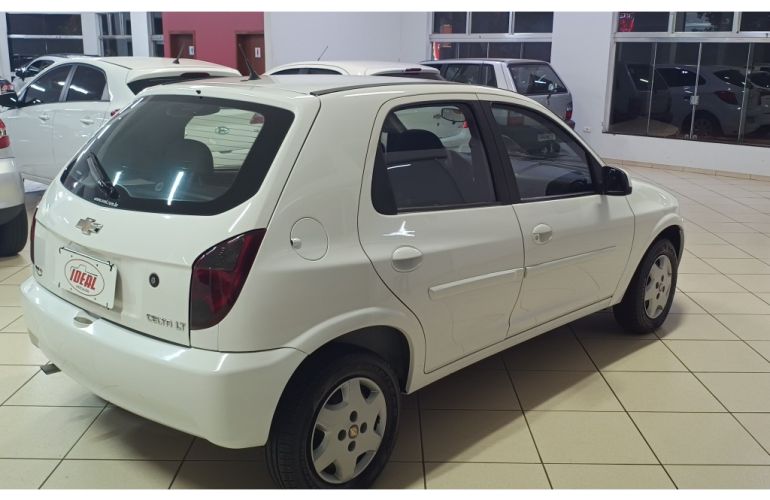 Chevrolet Celta LT 1.0 (Flex) - Foto #5