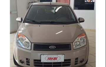 Ford Fiesta Hatch Class 1.6 (Flex)