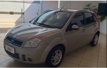Ford Fiesta Hatch Class 1.6 (Flex) - Foto #2