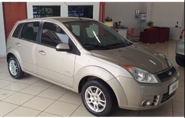 Ford Fiesta Hatch Class 1.6 (Flex) - Foto #3