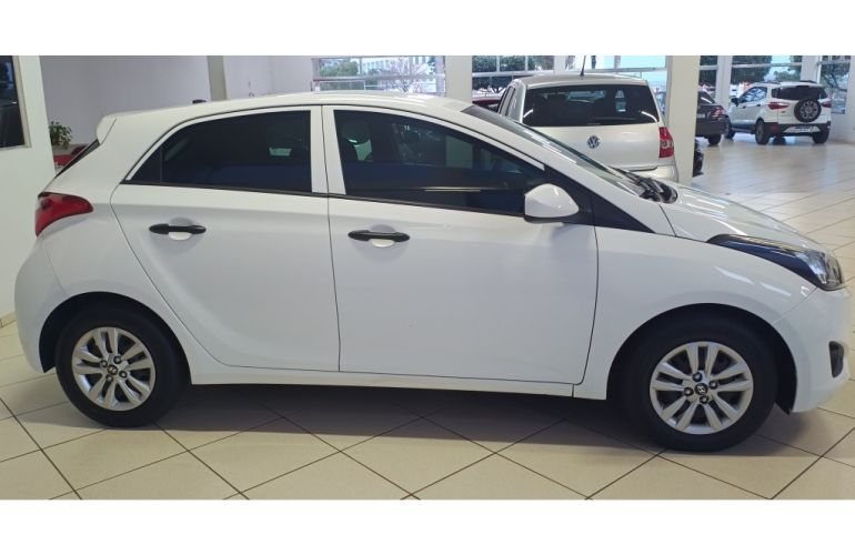 Hyundai HB20 1.0 Comfort - Foto #4