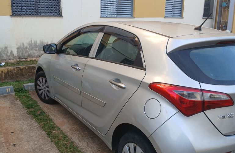 Hyundai HB20 1.0 Comfort - Foto #1