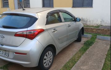 Hyundai HB20 1.0 Comfort - Foto #4