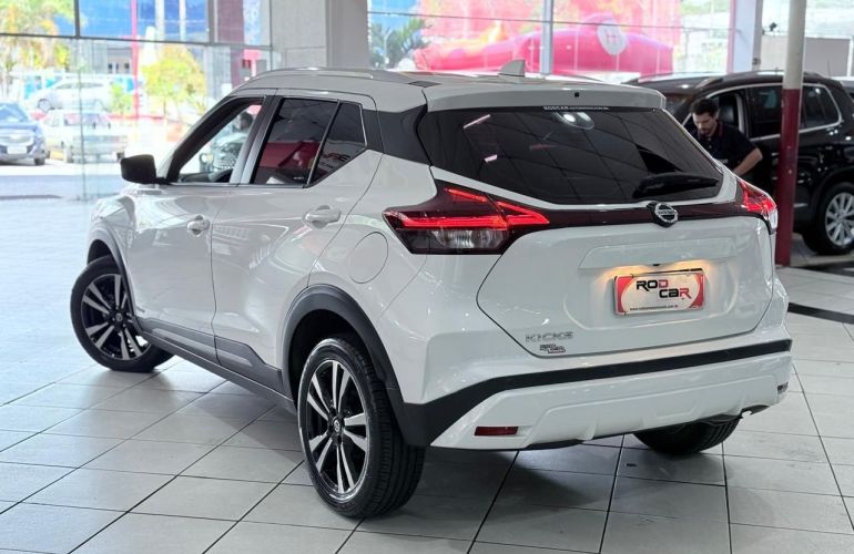Nissan Kicks 1.6 16V Advance - Foto #4