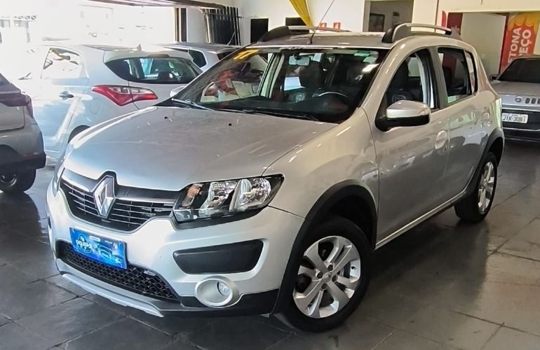 Renault Sandero 1.6 16V Sce Stepway Dynamique Easy-r - Foto #2