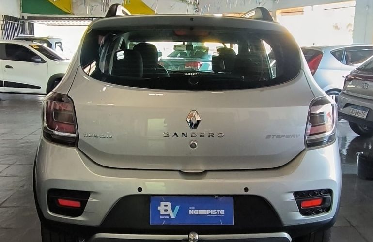 Renault Sandero 1.6 16V Sce Stepway Dynamique Easy-r - Foto #6