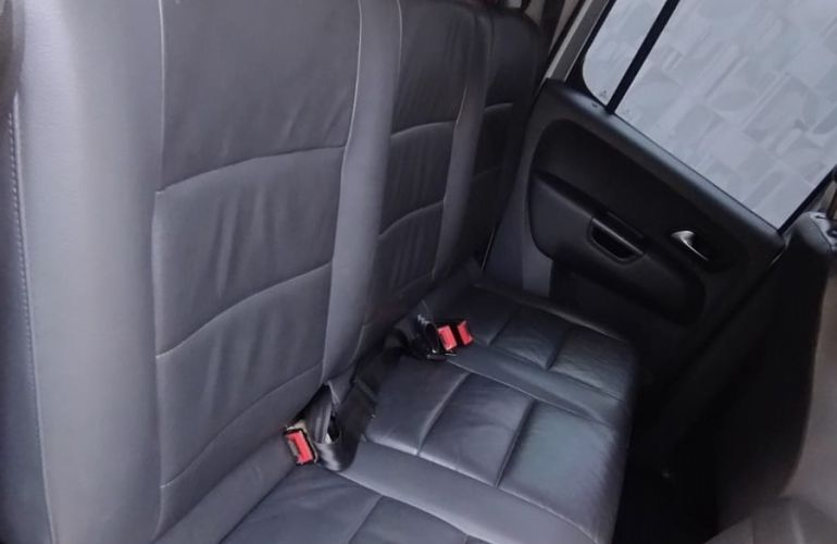 Volkswagen Amarok 2.0 TDi CD 4x4 Highline (Aut) - Foto #4