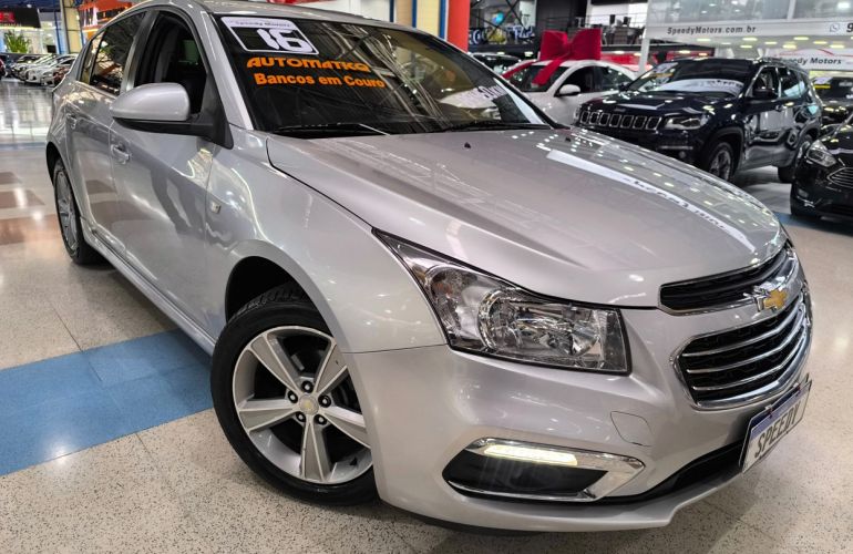 Chevrolet Cruze 1.8 LT Sport6 16v - Foto #2