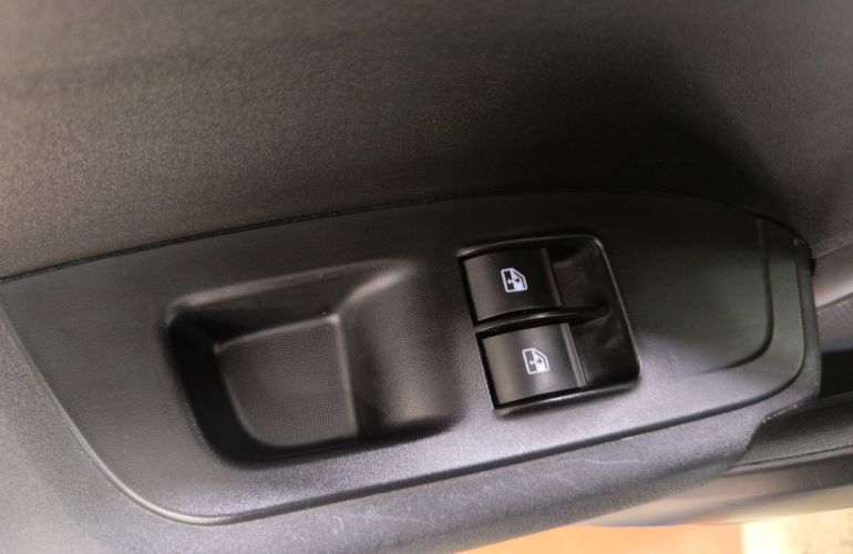 Fiat Argo 1.0 Firefly Drive - Foto #9