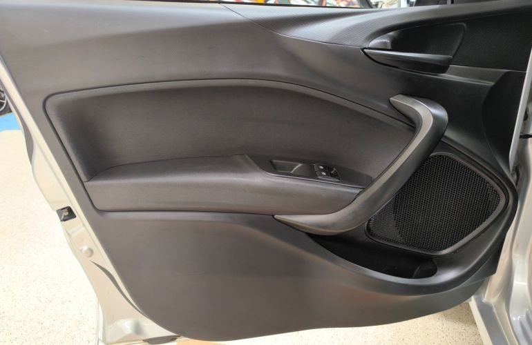 Fiat Argo 1.0 Firefly Drive - Foto #10