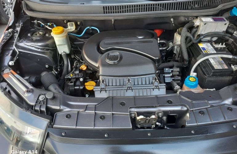 Fiat Mobi 1.0 8V Evo Like - Foto #5
