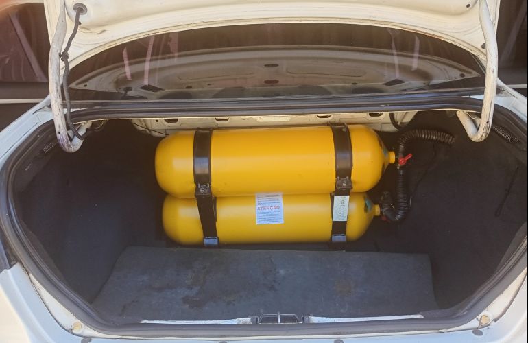 Fiat Siena ELX 1.4 8V (Tetrafuel) - Foto #7