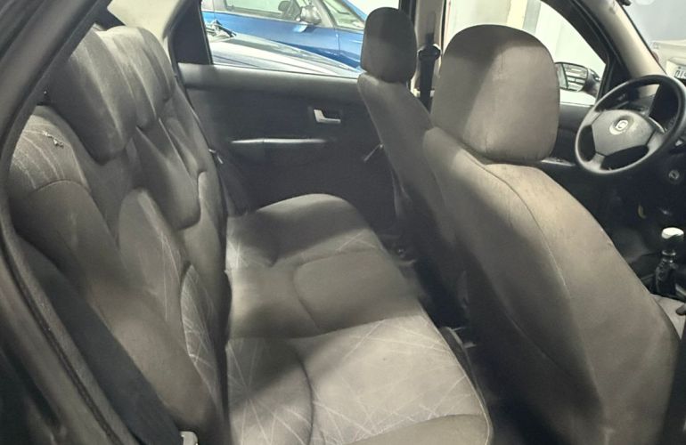 Fiat Siena ELX 1.4 8V (Flex) - Foto #3