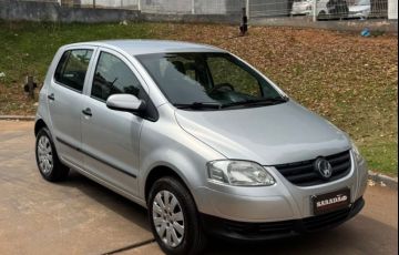 Volkswagen Fox 1.0 Mi 8v - Foto #3
