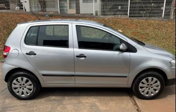 Volkswagen Fox 1.0 Mi 8v - Foto #4