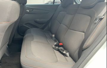 Chevrolet Onix 1.4 MPFi LTZ 8v - Foto #10