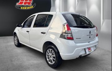 Renault Sandero 1.0 Expression 16v - Foto #4