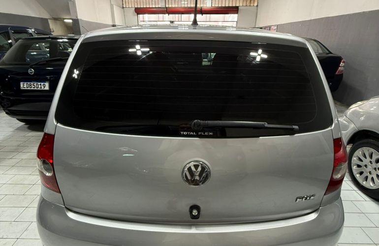 Volkswagen Fox City 1.0 8V (Flex) - Foto #5