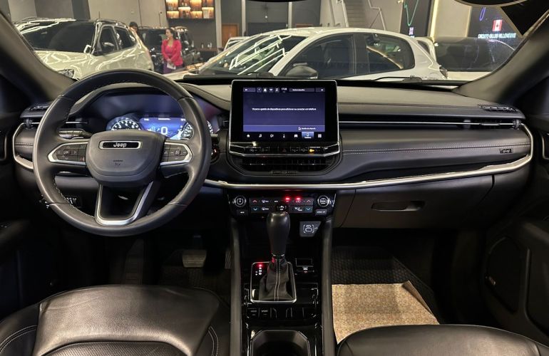 Jeep Compass 1.3 T270 Turbo Longitude - Foto #10