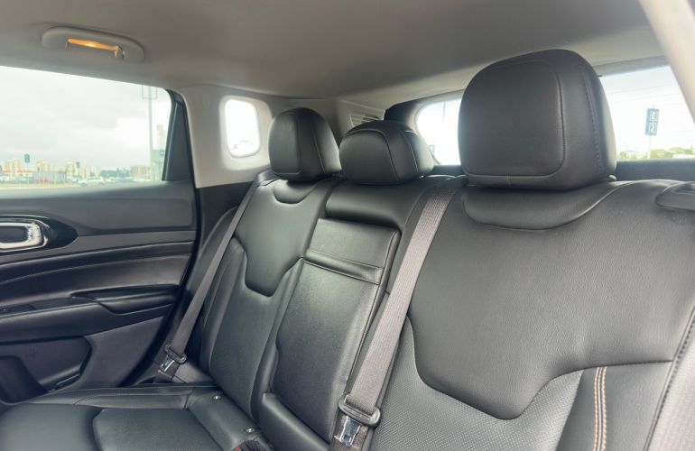 Jeep Compass 1.3 T270 Turbo Limited - Foto #9