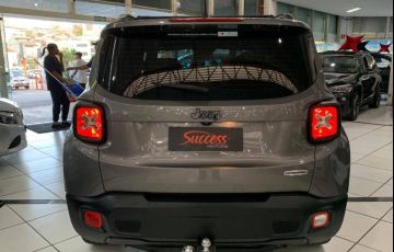 Jeep Renegade 1.8 16V Longitude - Foto #6