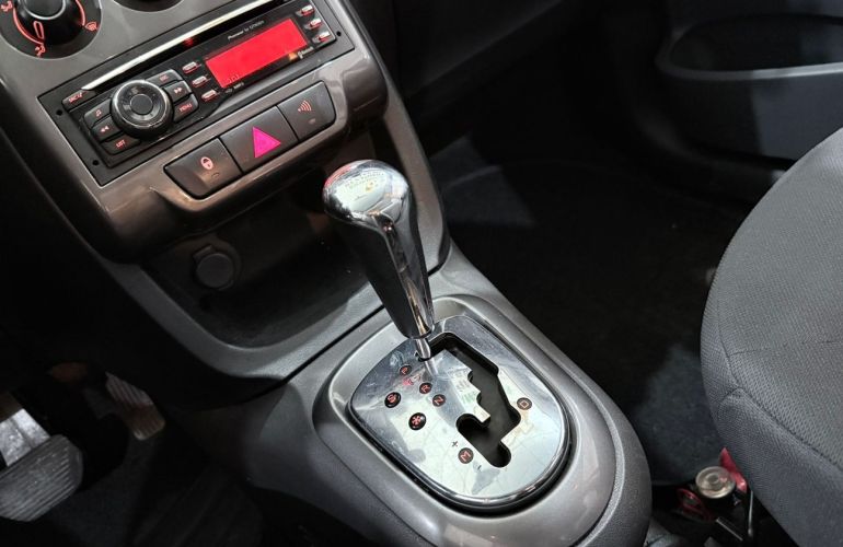 Citroën C3 1.6 Tendance 16v - Foto #10