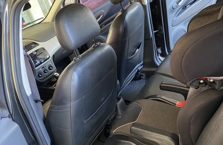 Fiat Punto Essence 1.6 16V Dualogic (Flex) - Foto #5