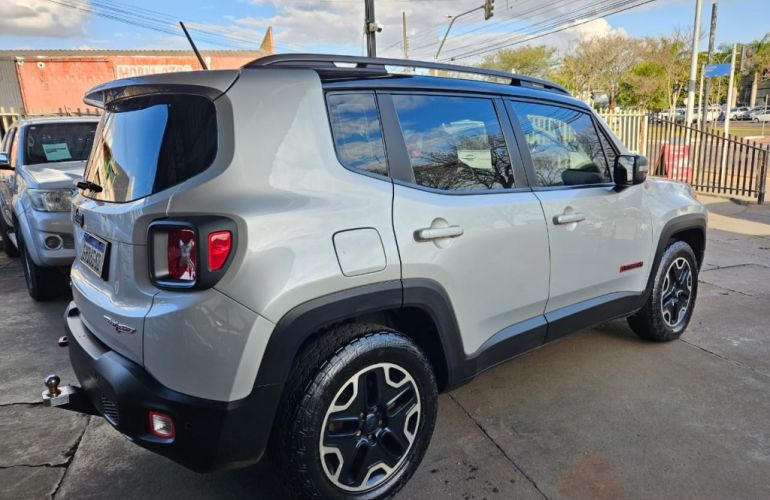 Jeep Renegade 2.0 TDI Trailhawk 4WD (Aut) - Foto #6